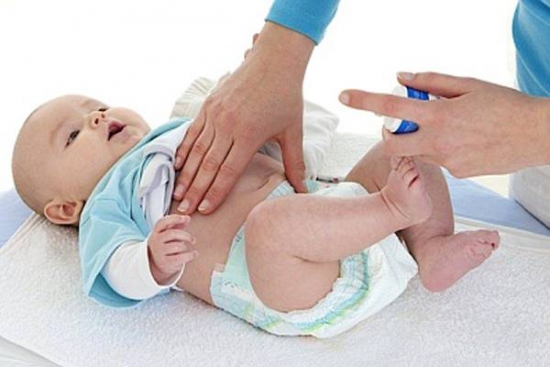Chăm sóc đúng cách có thể cứu trẻ khỏi bệnh viêm phổi